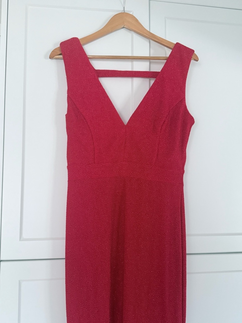 Red Sparkly Maxi Dress ✨ Elegant V-Neck Formal Gown NWT - Picture 4 of 13